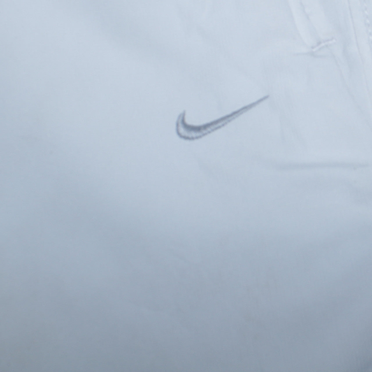 Nike Women White L Athletic Activewear Shorts Lightweight