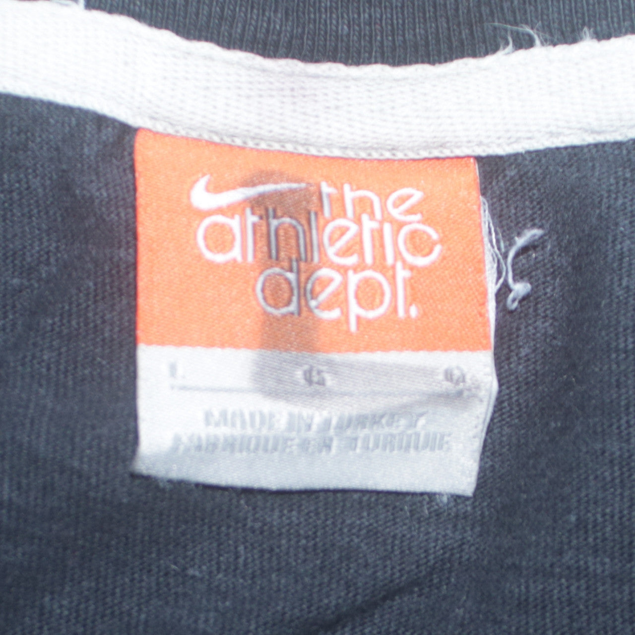 Nike Men's Black Athletic Dept Graphic T-Shirt L