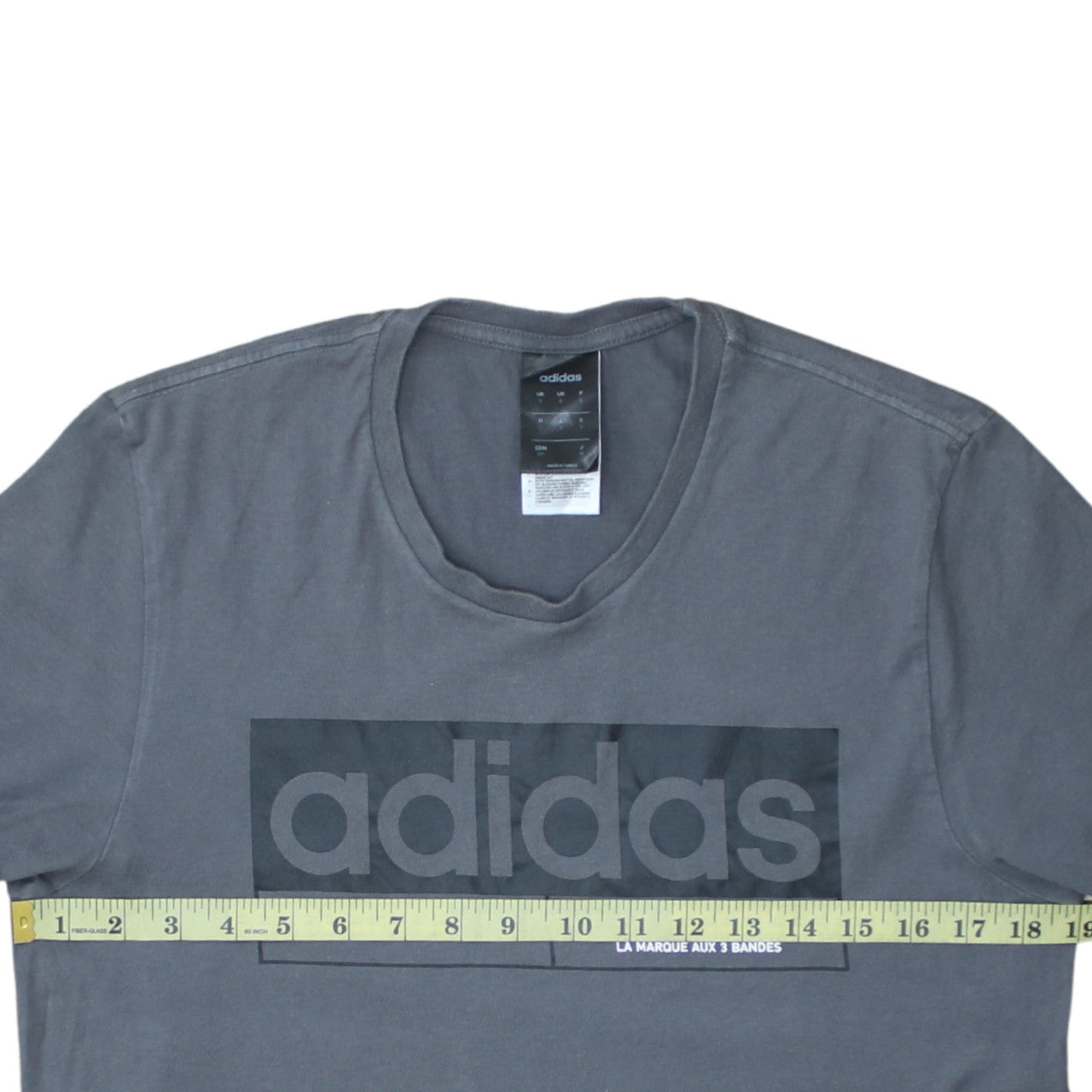 Adidas Men's Grey Graphic Logo T-Shirt Size S Short Sleeve Cotton