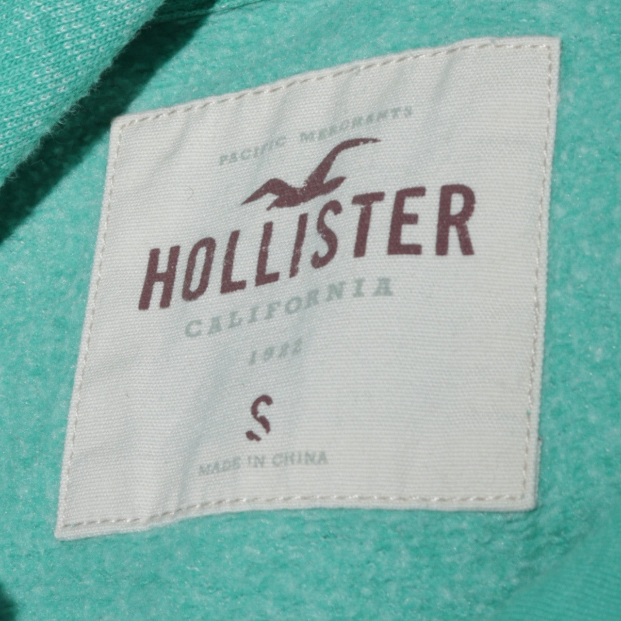 Hollister Women’s Green Pullover Hoodie Small Cotton Blend Casual