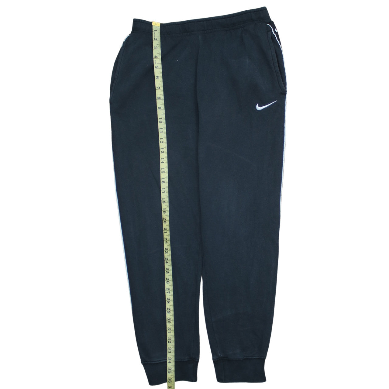 Nike Men's Black Fleece Joggers Sweatpants Size M Tapered Fit