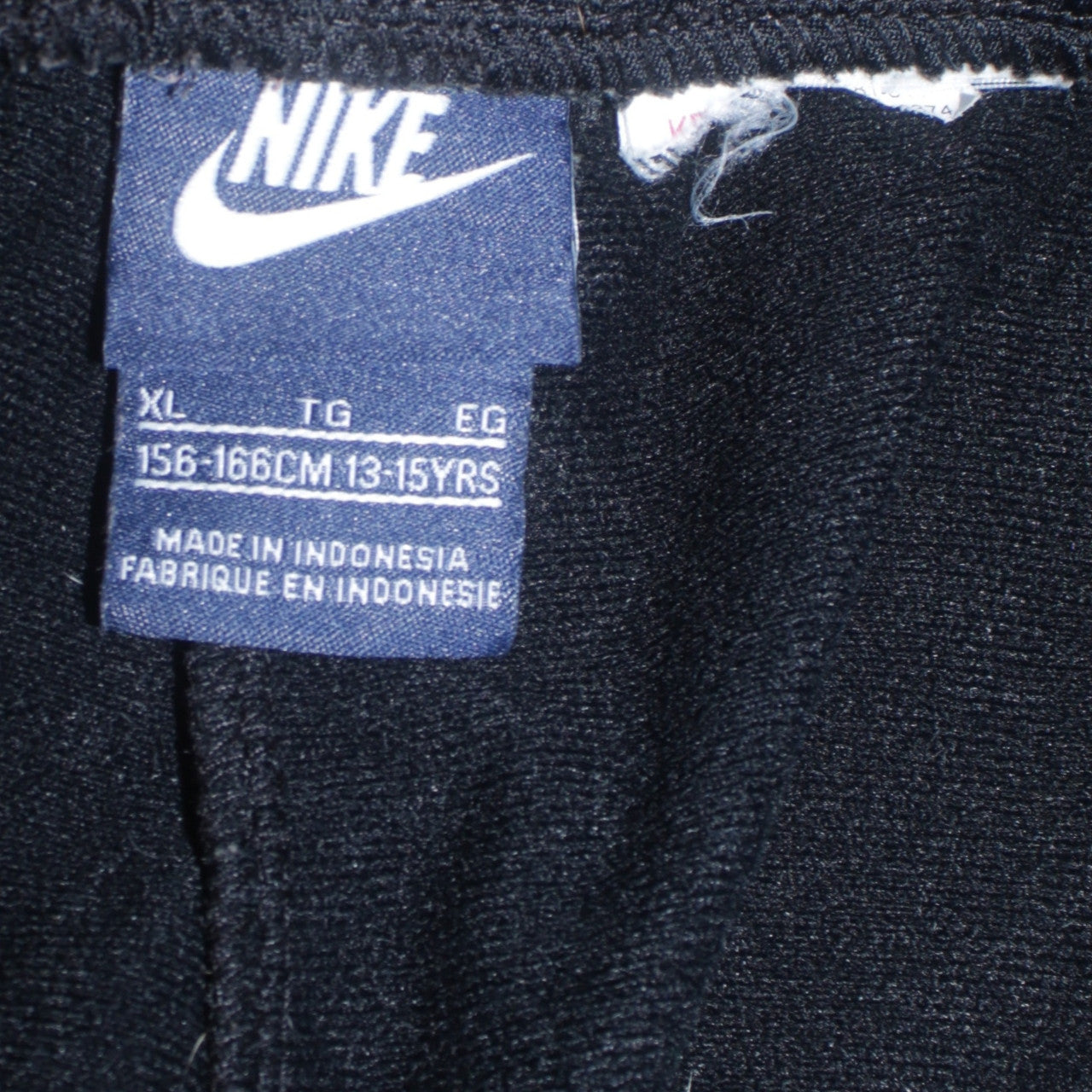 Nike Boys Black XL Track Pants Lightweight Polyester Activewear Trousers
