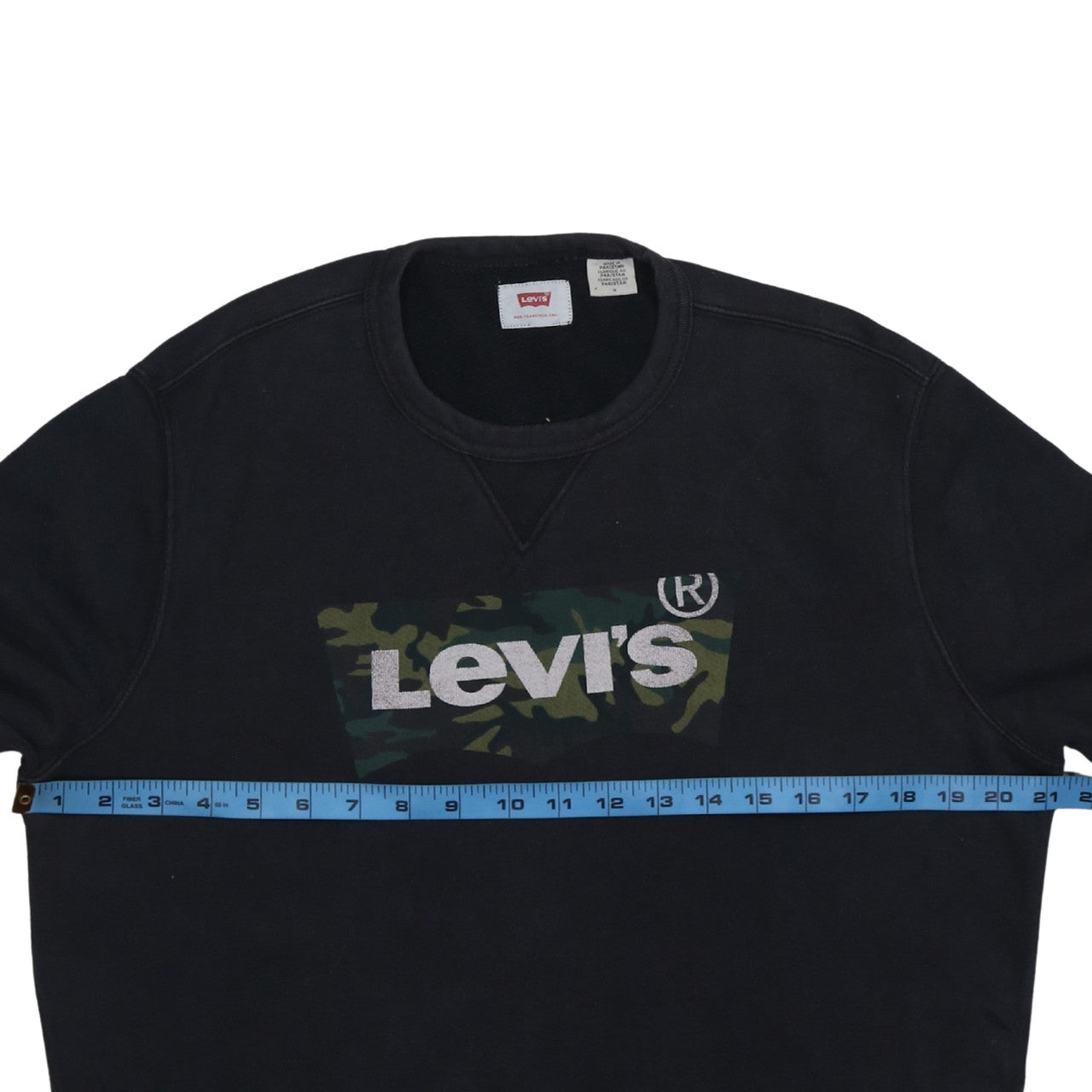 Levi's Men's Black Camouflage Logo Sweatshirt M Pullover Crew Neck