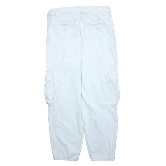 Levi's Women's Light Blue Cargo Jeans Size 31 Relaxed Fit