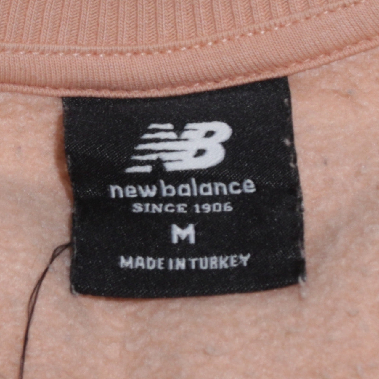 New Balance Men Beige Crew Neck Pullover Sweatshirt M