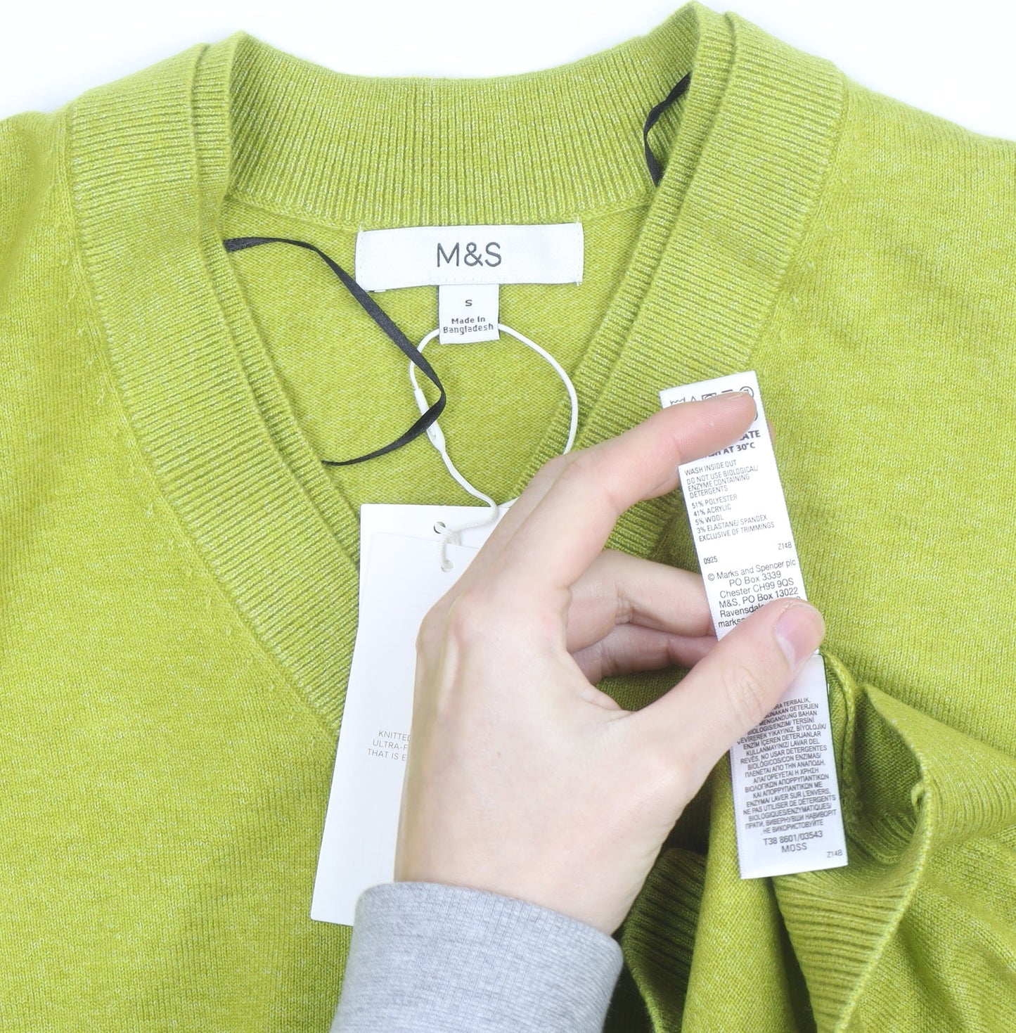 Marks and Spencer Women's Green V-Neck Cotton Blend Jumper Size S