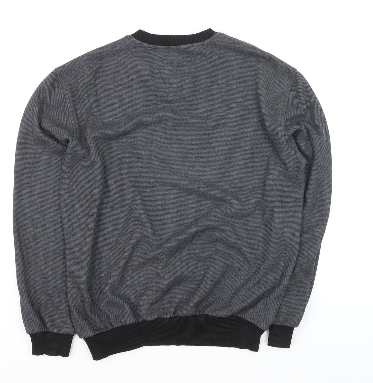 Brand and care label for Galvini men’s grey xl v-neck jumper casual knitwear