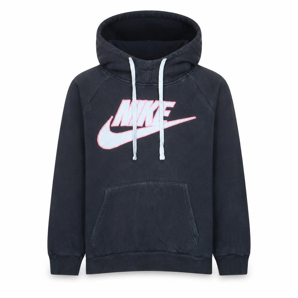 Front view of Nike girls’ black xl pullover hoodie with logo graphic print fleece