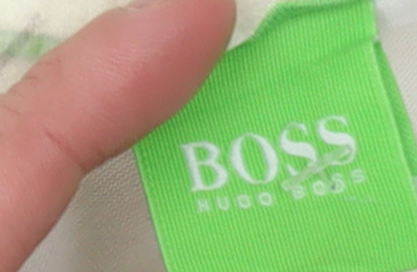 Hugo Boss Men's White Cotton Logo T-Shirt Size L Regular Fit