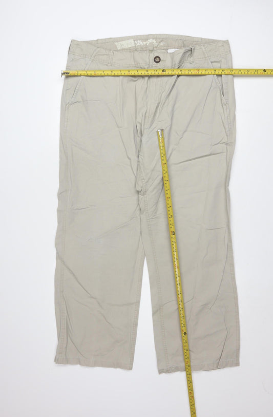 Wrangler Men's Beige Chino Trousers W38 L34 Regular Fit