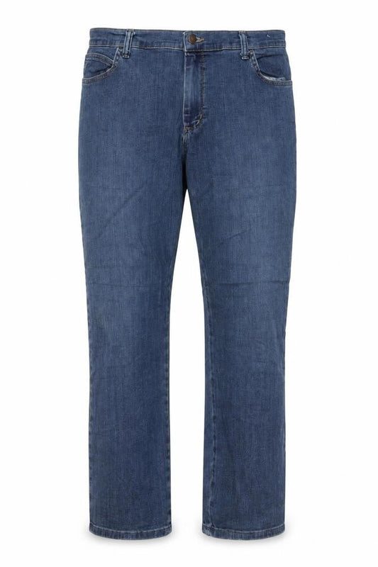 Front view of Lee women’s blue relaxed fit straight leg denim jeans, size UK 16