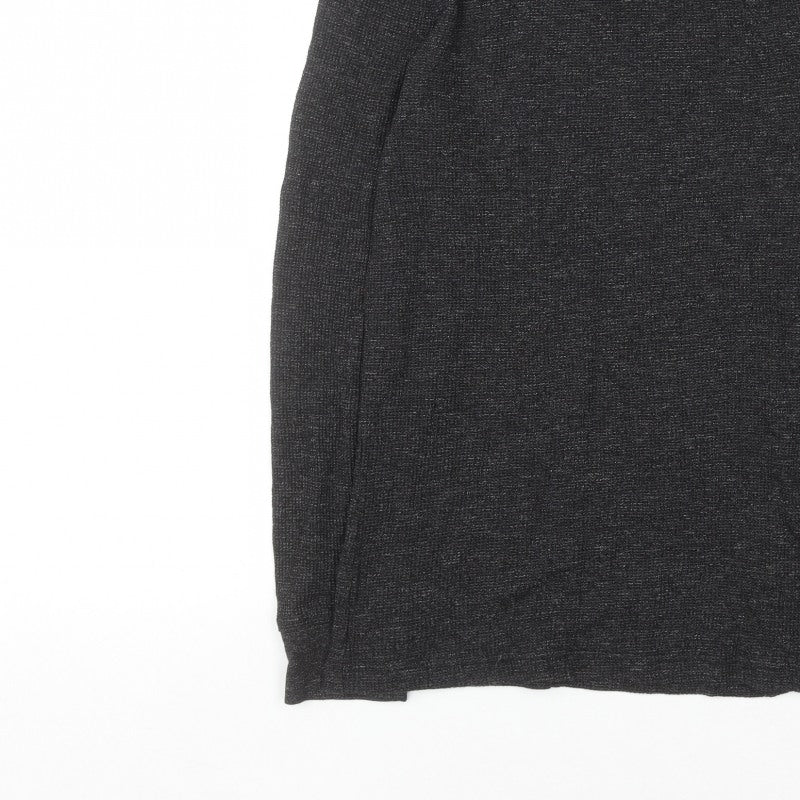 Additional view of H&M Men’s Black Slim Fit Crew Neck Long Sleeve Jumper, size S