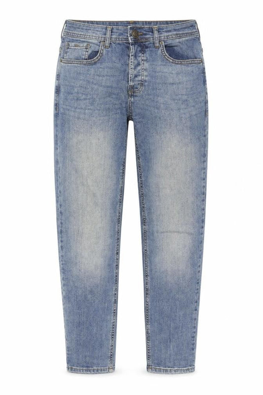 Front view of Denim Co. Women's Blue Slim Fit Mid Rise Straight Jeans, size 12
