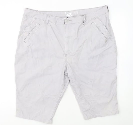 Lee Women’s Grey High Rise Chino Shorts M Regular Fit Heritage