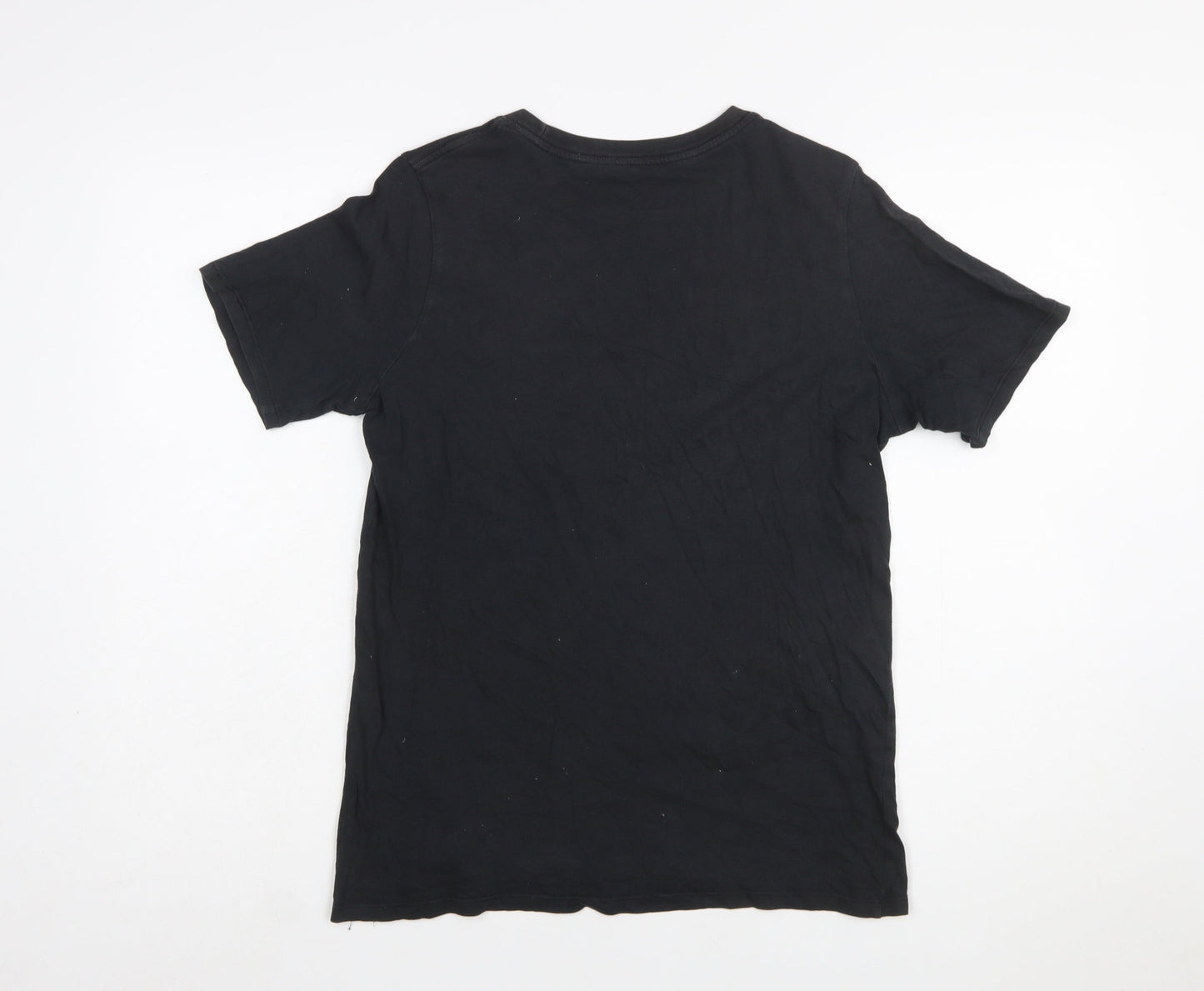 Nike Boys Black XL Graphic Logo Athletic T-Shirt
