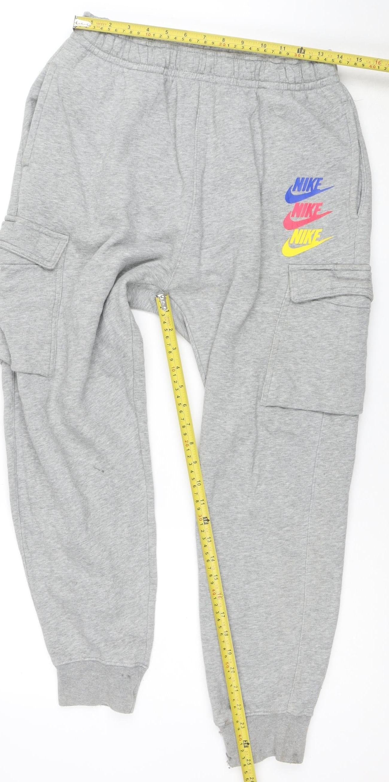 Nike Men’s Grey Jogger Sweatpants M Regular Fit French Terry Trousers