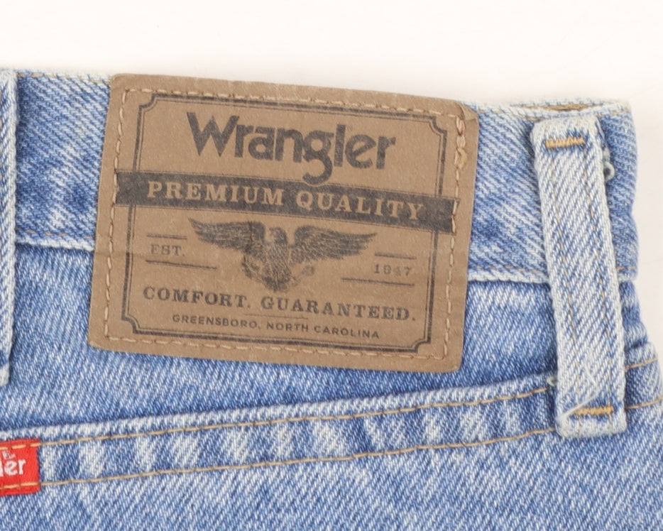 Wrangler Men’s Blue Light Wash Straight Leg Denim Jeans 34x31