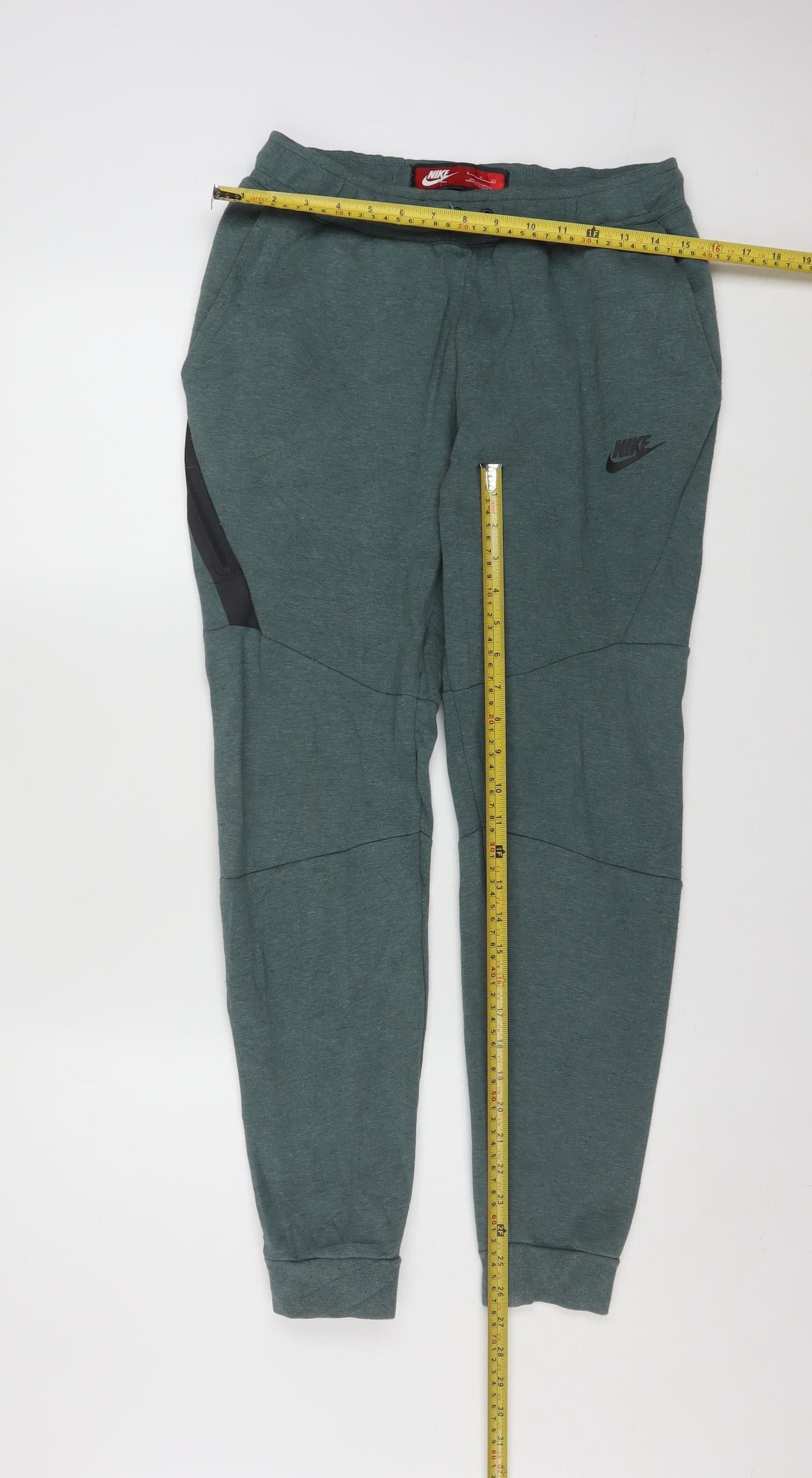 Nike Men's Green Jogger Sweatpants Size S Regular Fit Cotton Blend