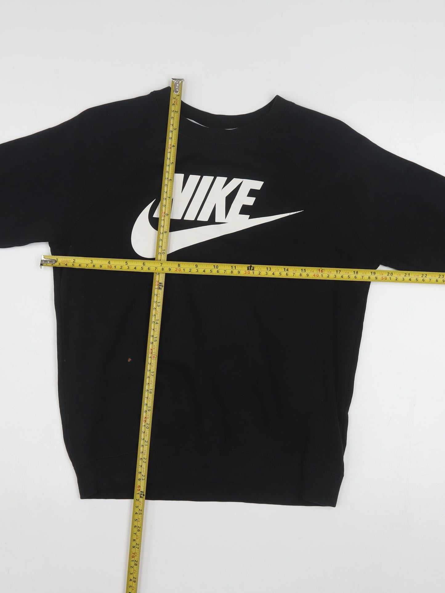 Nike Men’s Black XS Pullover Sweatshirt Graphic Logo Crew Neck