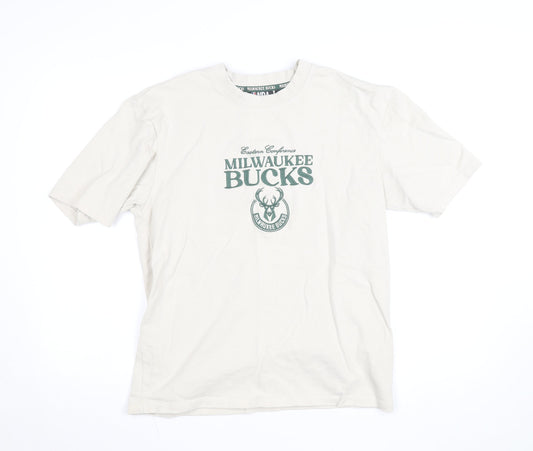 NBA Milwaukee Bucks Men's Beige XS Graphic Print T-Shirt