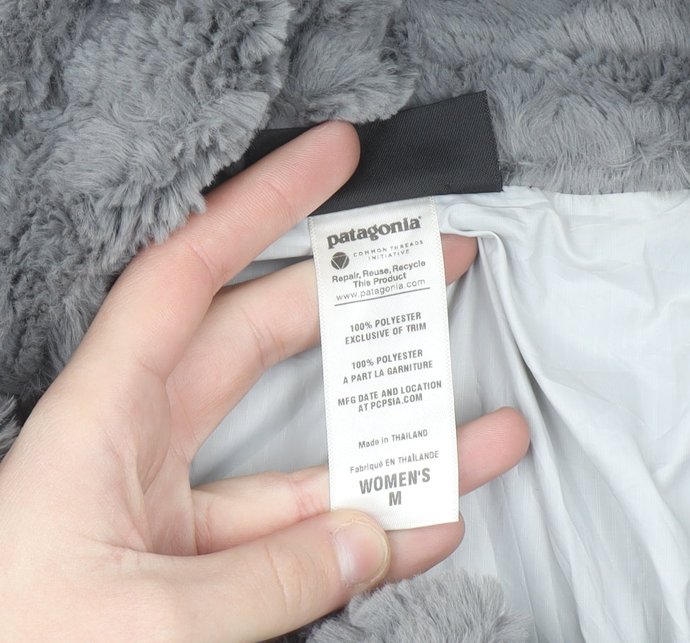 Patagonia Women's Grey Fleece Mid-Length Jacket in Size M