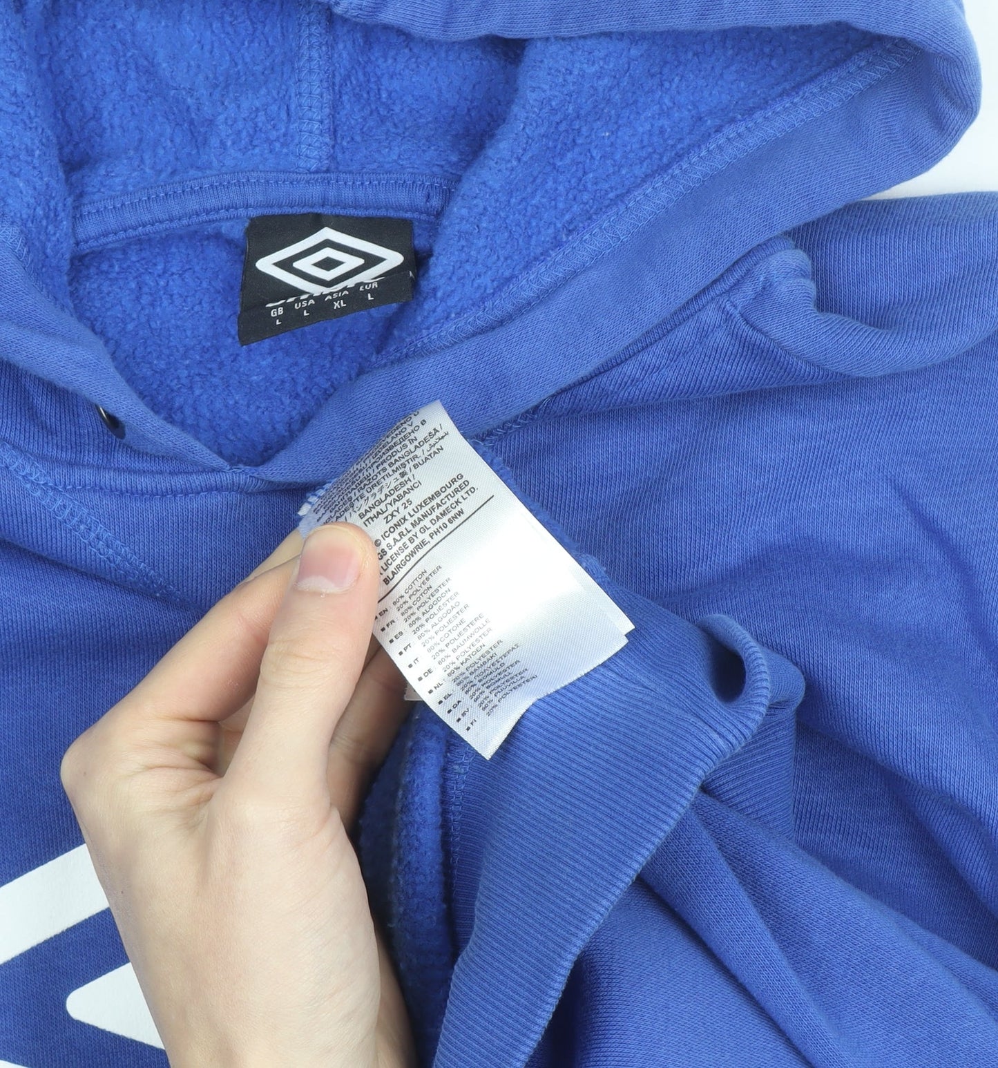 Umbro Men Blue Huddersfield Pullover Hoodie L Graphic Sportswear