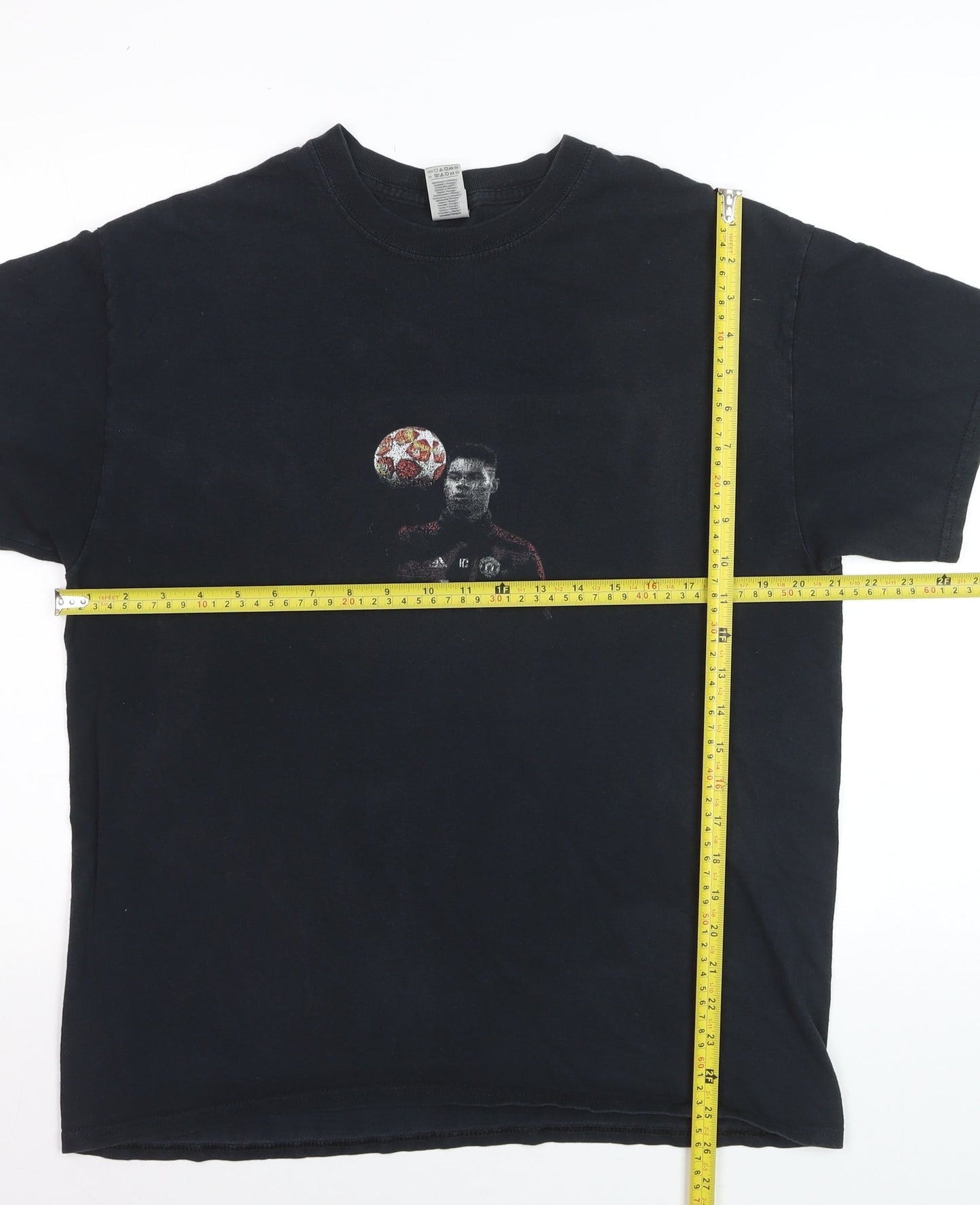 Gildan Men's Black Manchester United Graphic T-Shirt Size L