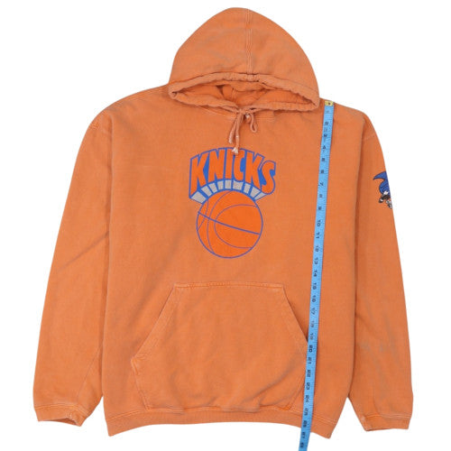 NBA Store Men's Orange Pullover Hoodie M Fleece Graphic Print Sweatshirt