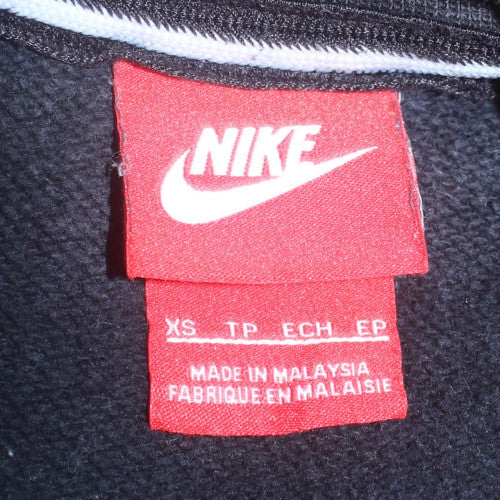 Nike Boys Black XS Pullover Sweatshirt Crew Neck Long Sleeve Fleece