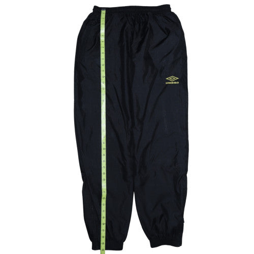 Umbro Men's Black Track Pants Size M Quick Dry Elastic Waist Sportswear