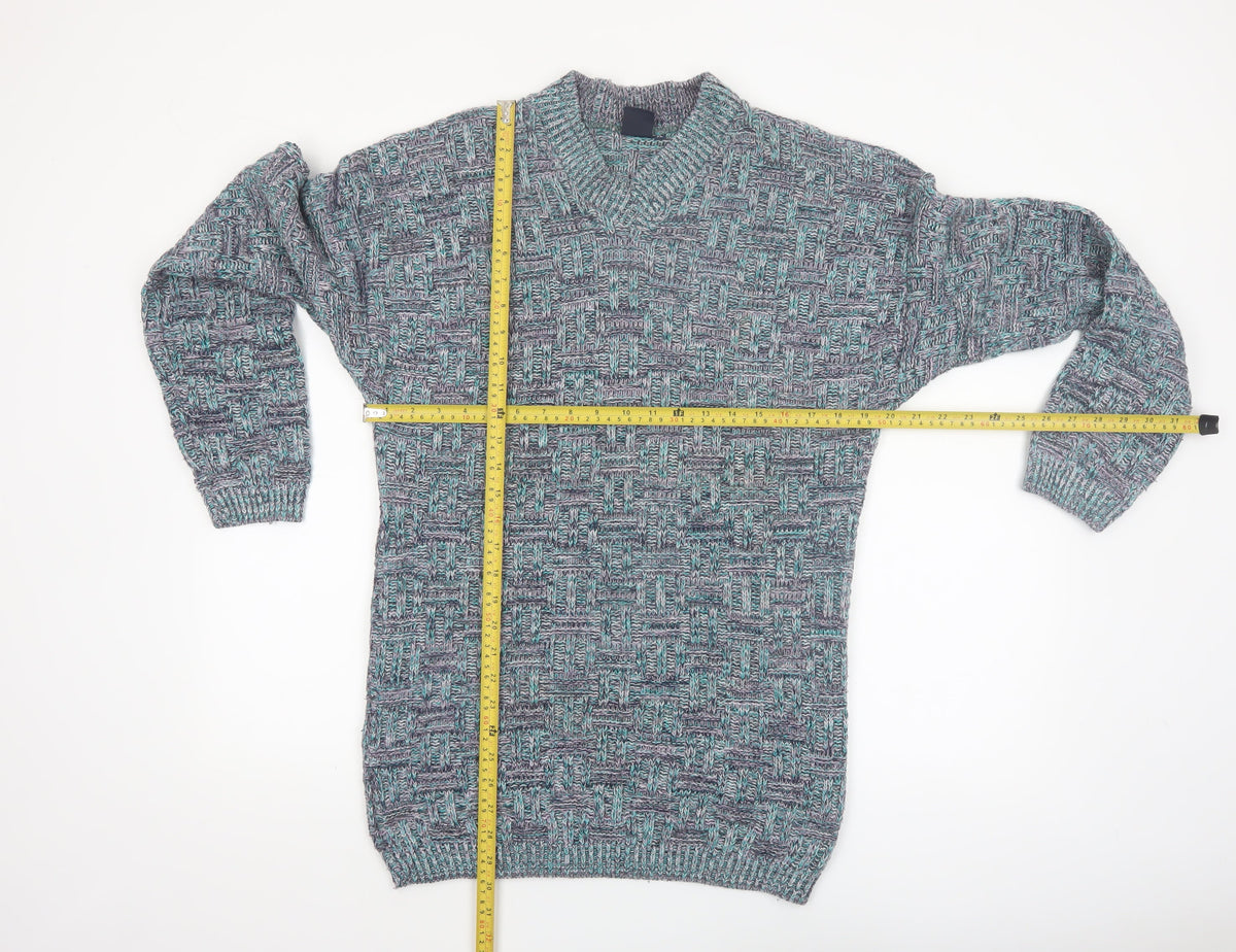 Close-up detail of Green Mountain Men's Multicoloured XL Chunky Knit Retro Jumper