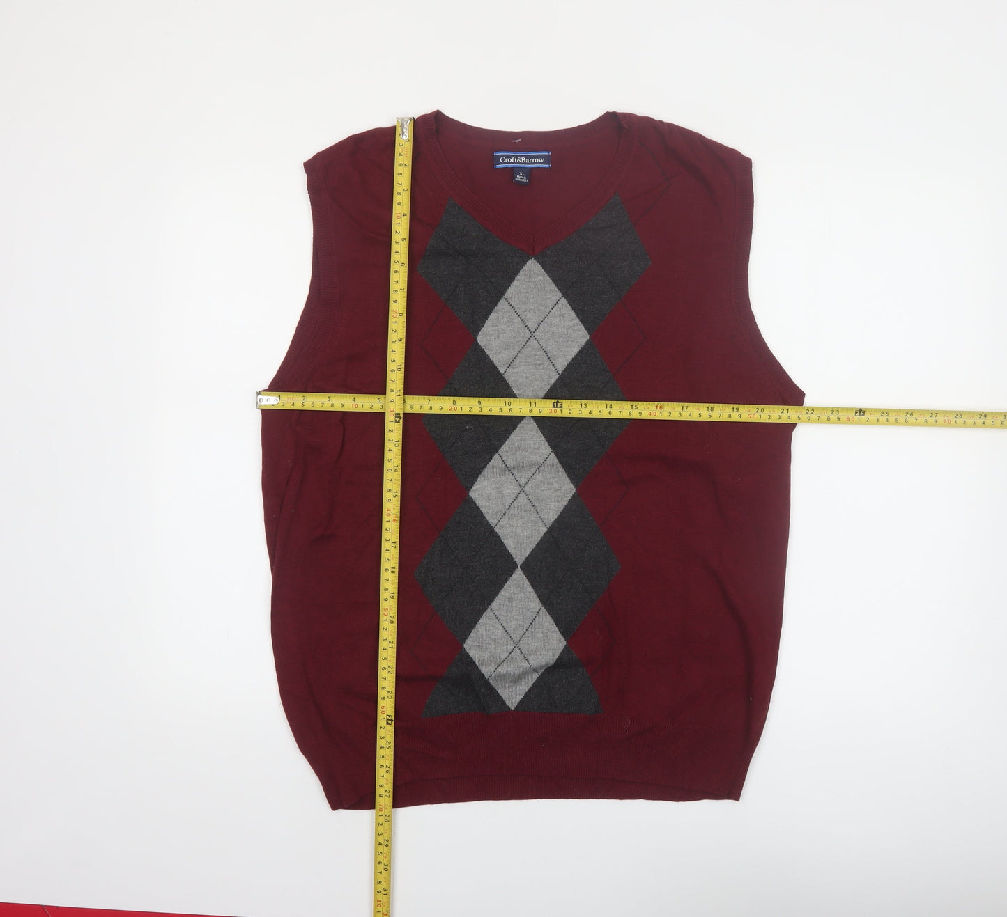 Croft & Barrow Men's Red Argyle Sleeveless V-Neck Knit Vest XL