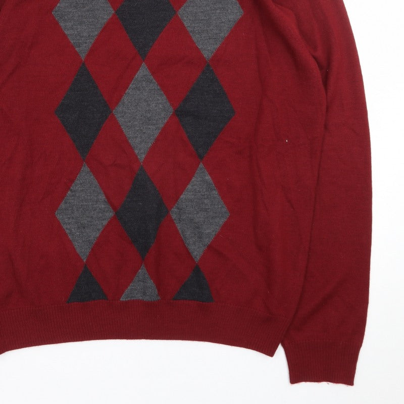 Additional view of APT.9 Men's Red Argyle V-Neck Knit jumper, size L