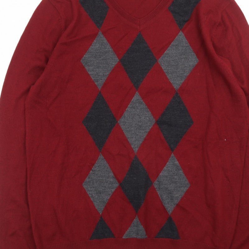 Additional view of APT.9 Men's Red Argyle V-Neck Knit jumper, size L