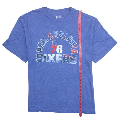 NBA Philadelphia 76ers Blue Graphic Men's 2XL Crew Neck T-Shirt