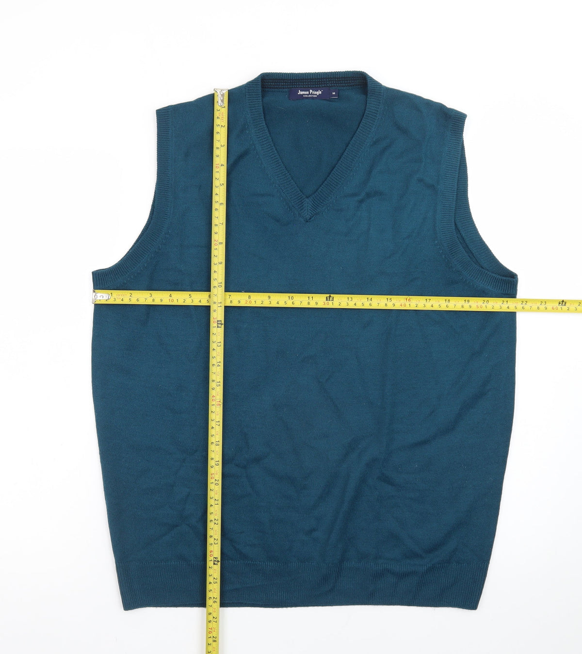 Close-up detail of James Pringle Men's Blue Sleeveless V-Neck Knit Vest M