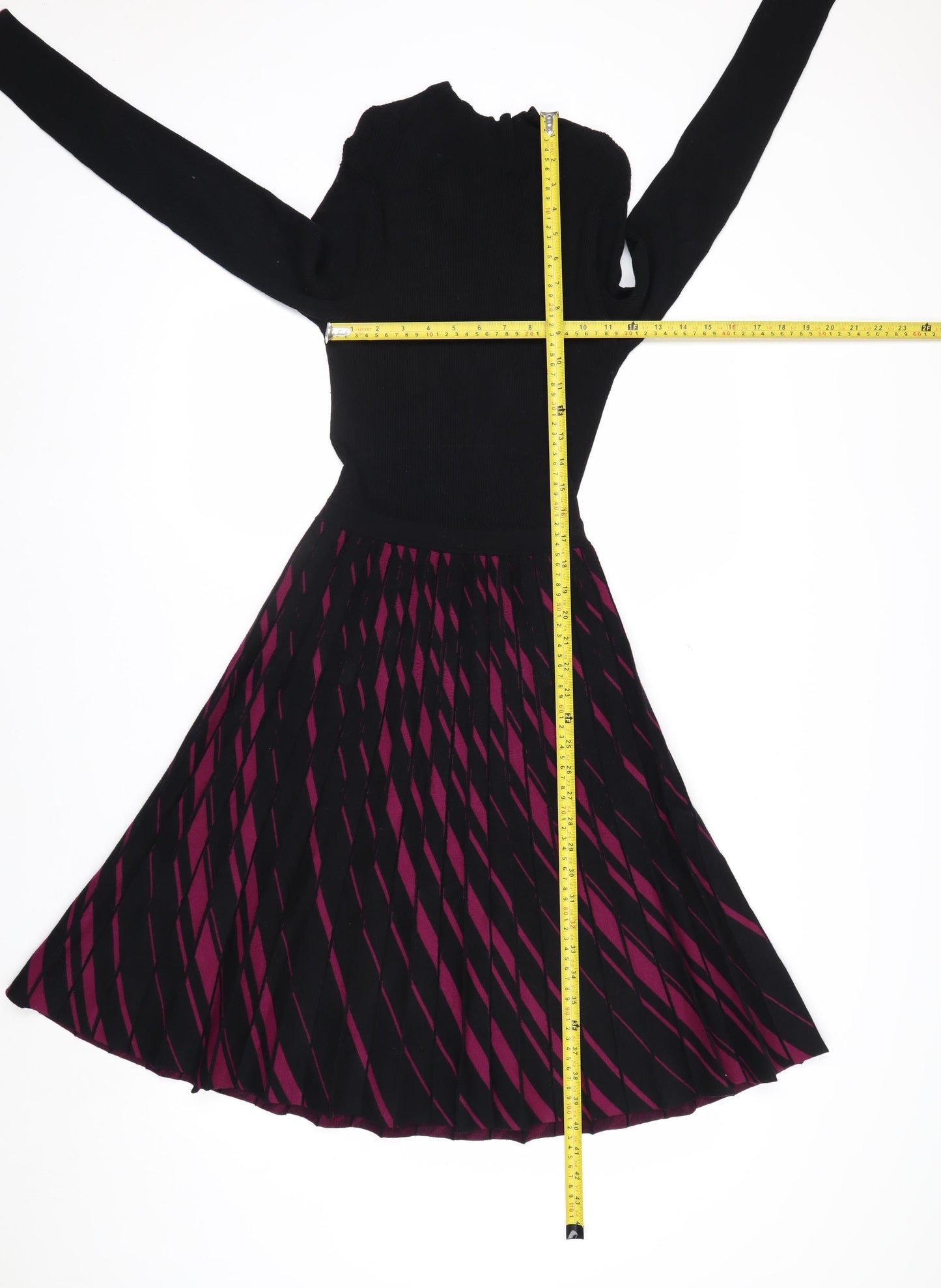 Hobbs Women’s Black & Burgundy Knit Midi Fit & Flare Dress UK 10