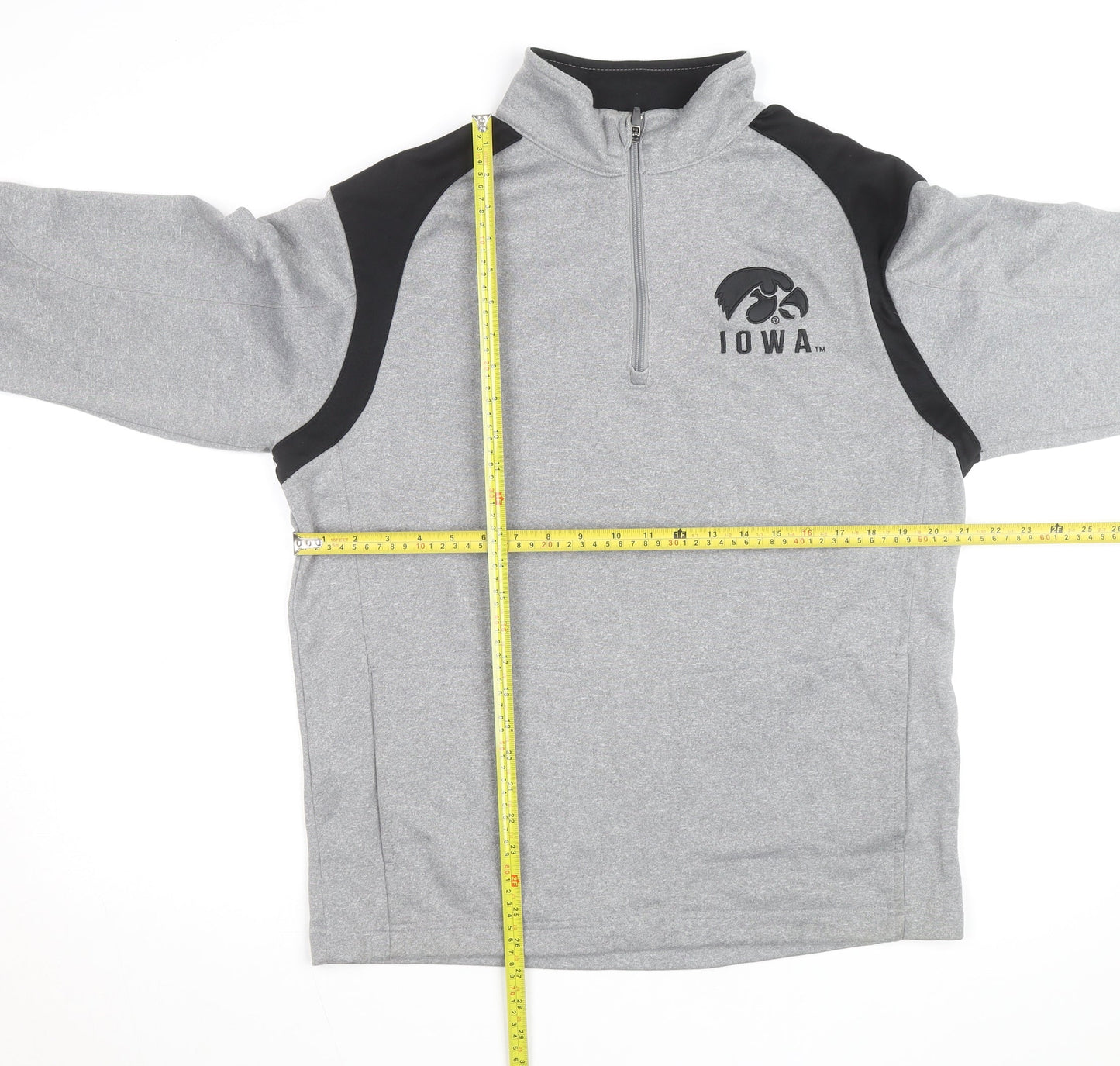 Colosseum Athletics Men's Grey 1/4 Zip Iowa Pullover Sweatshirt L
