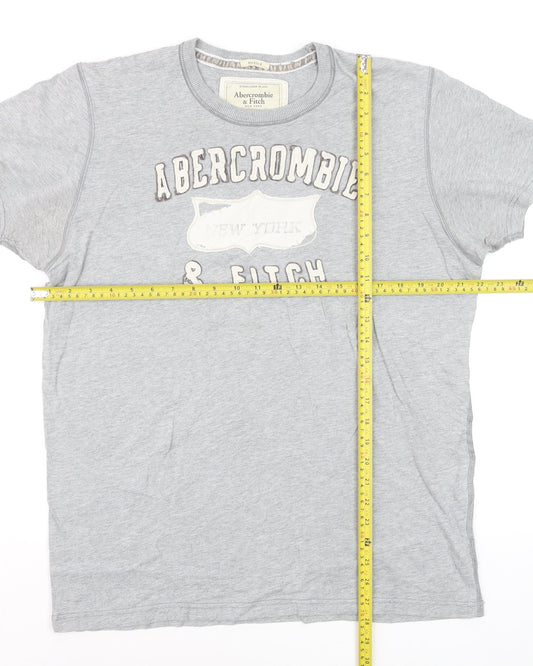 Abercrombie & Fitch Men's Grey XL Muscle Fit Graphic T-Shirt