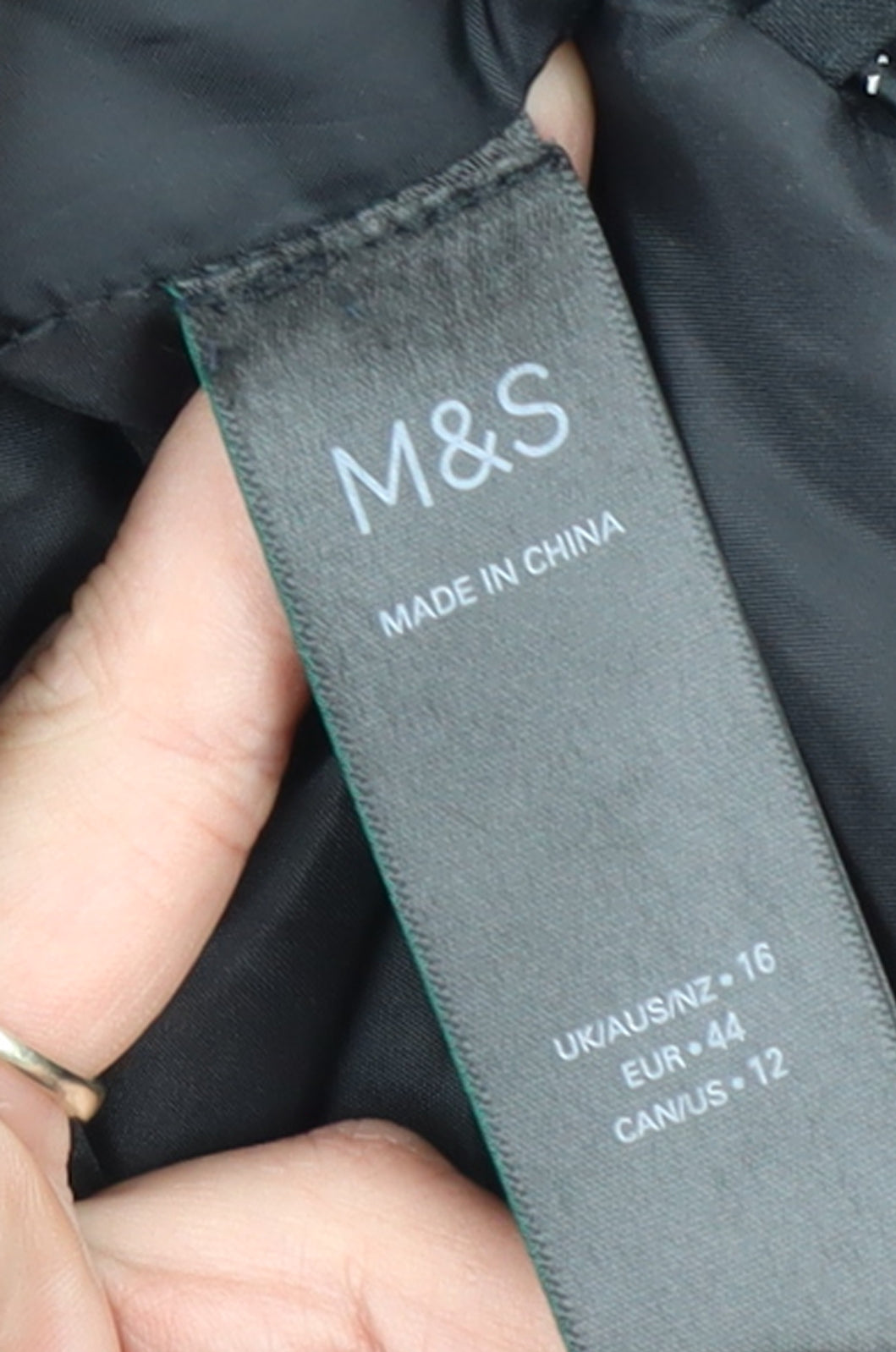 Marks and Spencer Womens Black Size 16 Windbreaker Waterproof Active Jacket