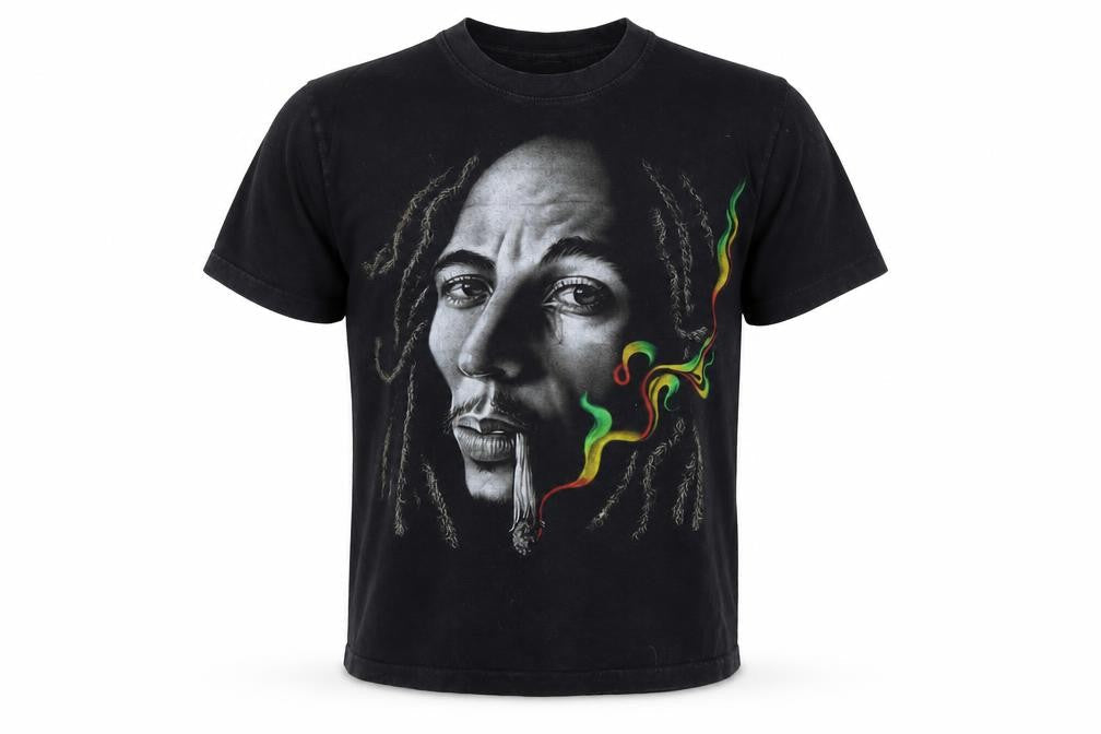 The Roxx Men's Black Medium Vintage Music Graphic T-Shirt