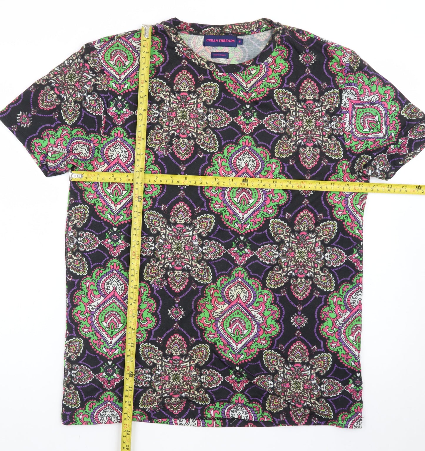 Urban Threads Women's Multicoloured Paisley Short Sleeve T-Shirt S