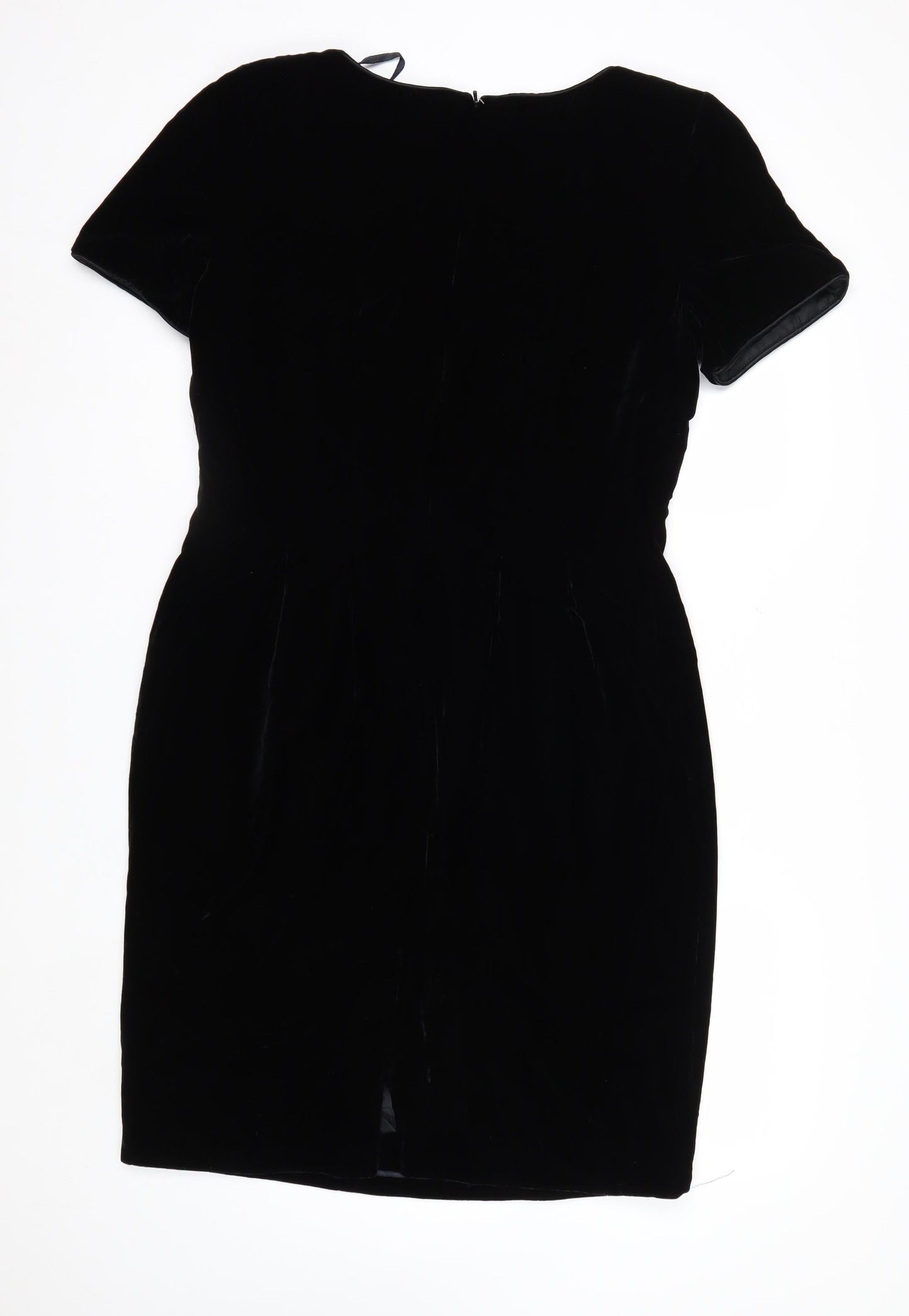 Santa Fe Women’s Black Velvet Sheath Dress Size 14 Short Sleeve