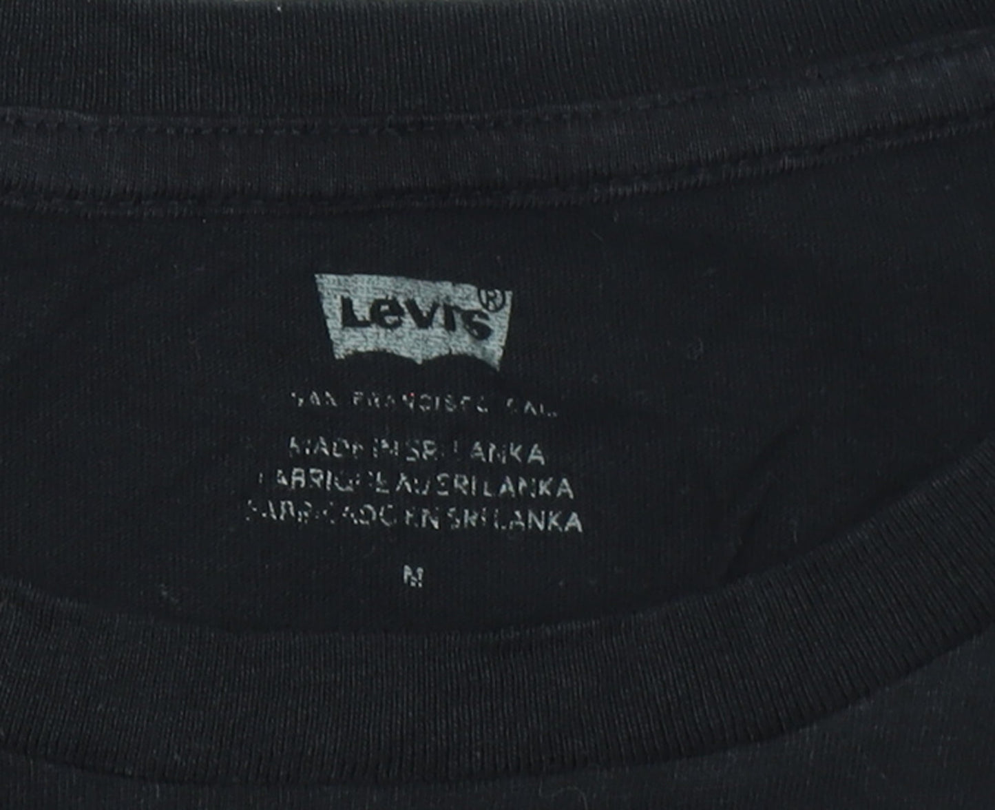 Levi's Women's Black Medium Logo Crew Neck Cotton T-Shirt