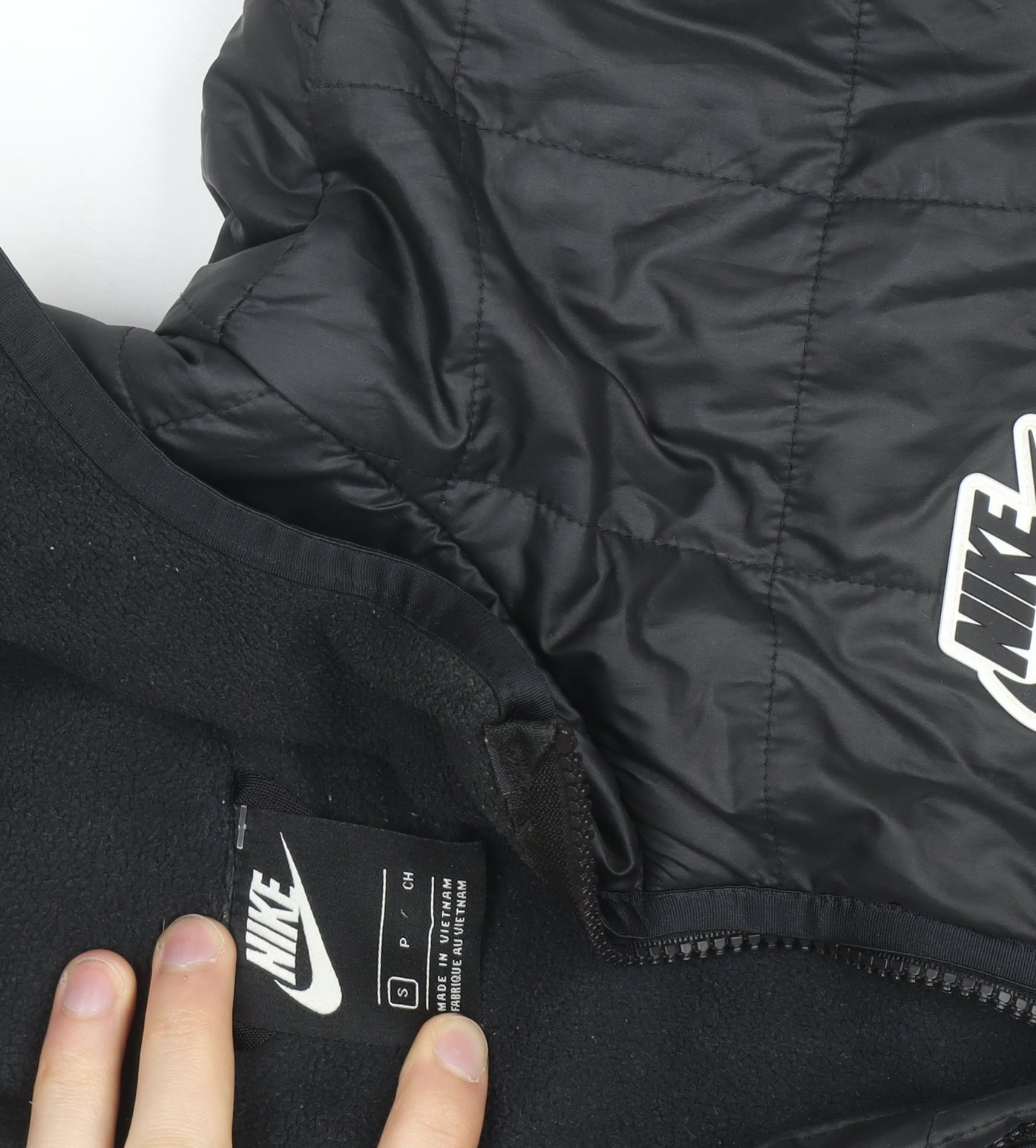 Nike Men's Black Hooded Puffer Jacket Size S Polyester Lined