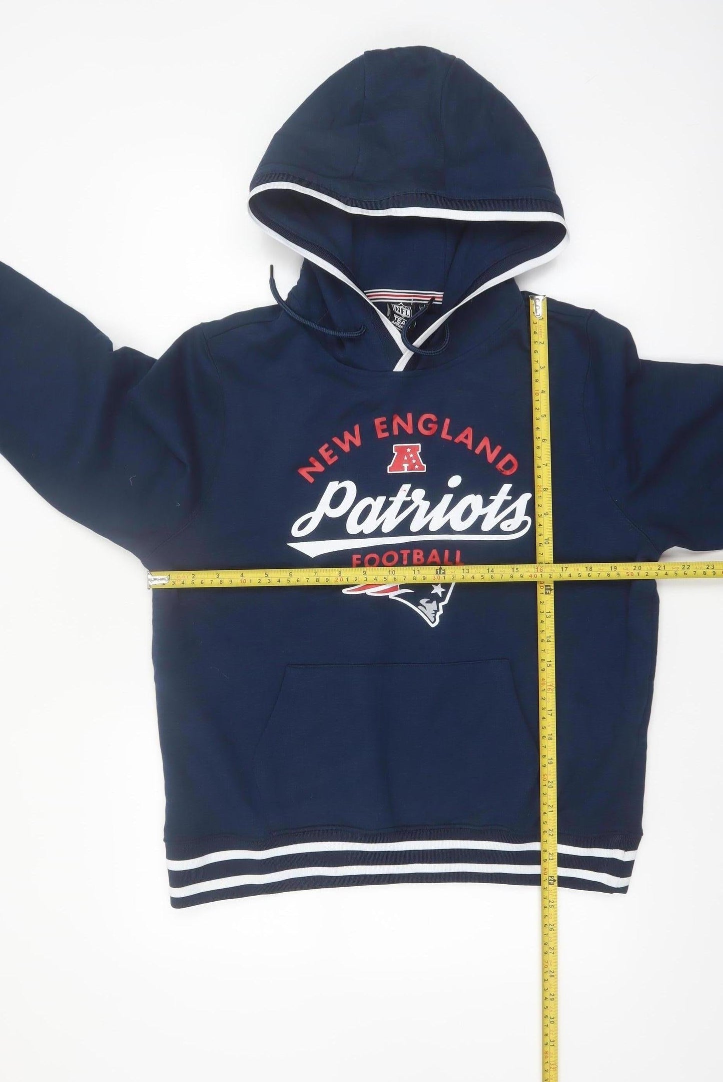 NFL Team Apparel Men's Blue Pullover Hoodie L Sports Fanwear