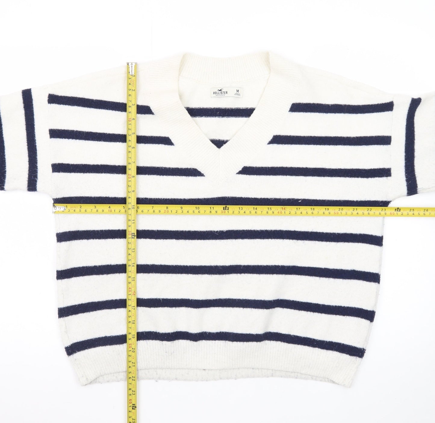 Hollister Women's White Navy Striped V-Neck Knit Jumper M