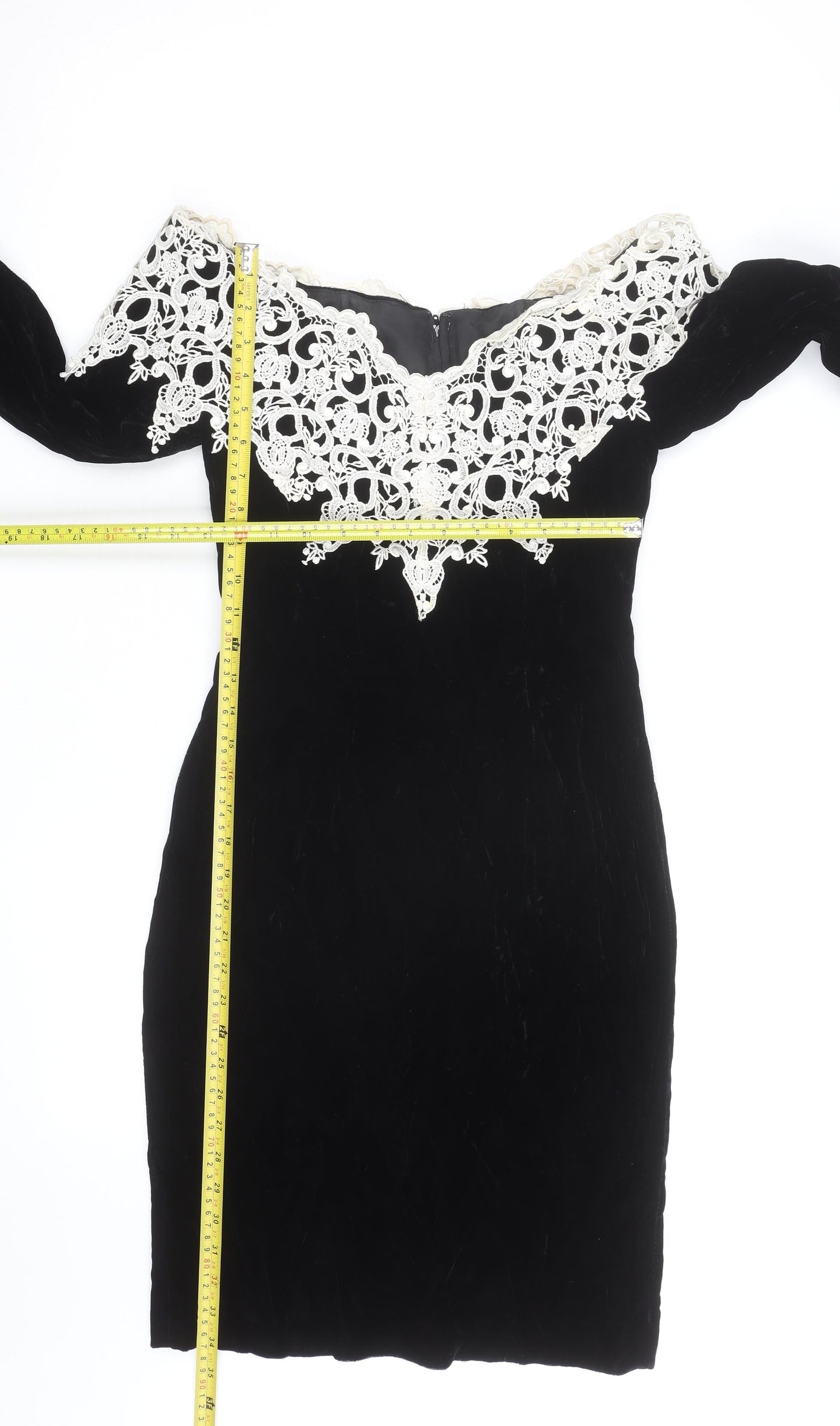 Town & Country Women’s Black Velvet Lace Off Shoulder Petite Dress Size 8
