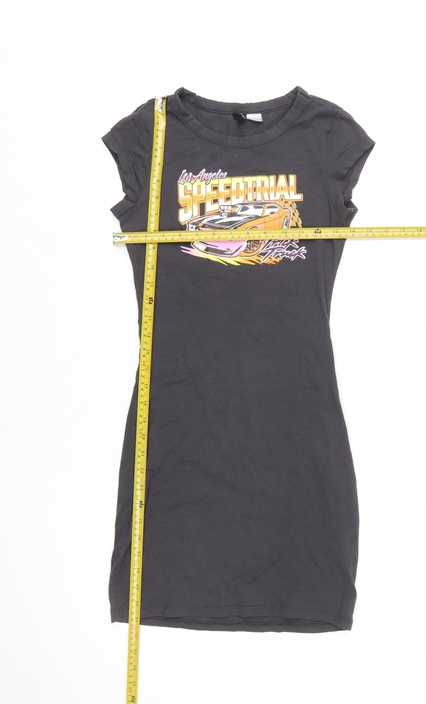 H&M Divided Women's Black Size 8 Cotton T-Shirt Dress with Car Print