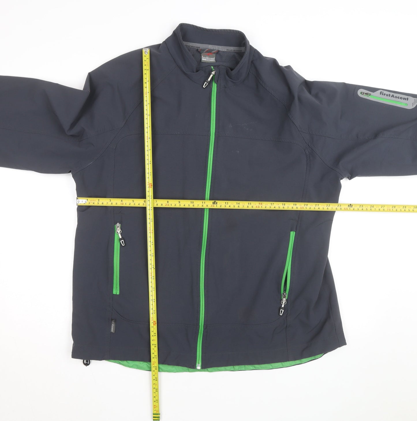 First Ascent Men's Black 2XL Soft Shell Jacket Outdoor Hiking Windproof
